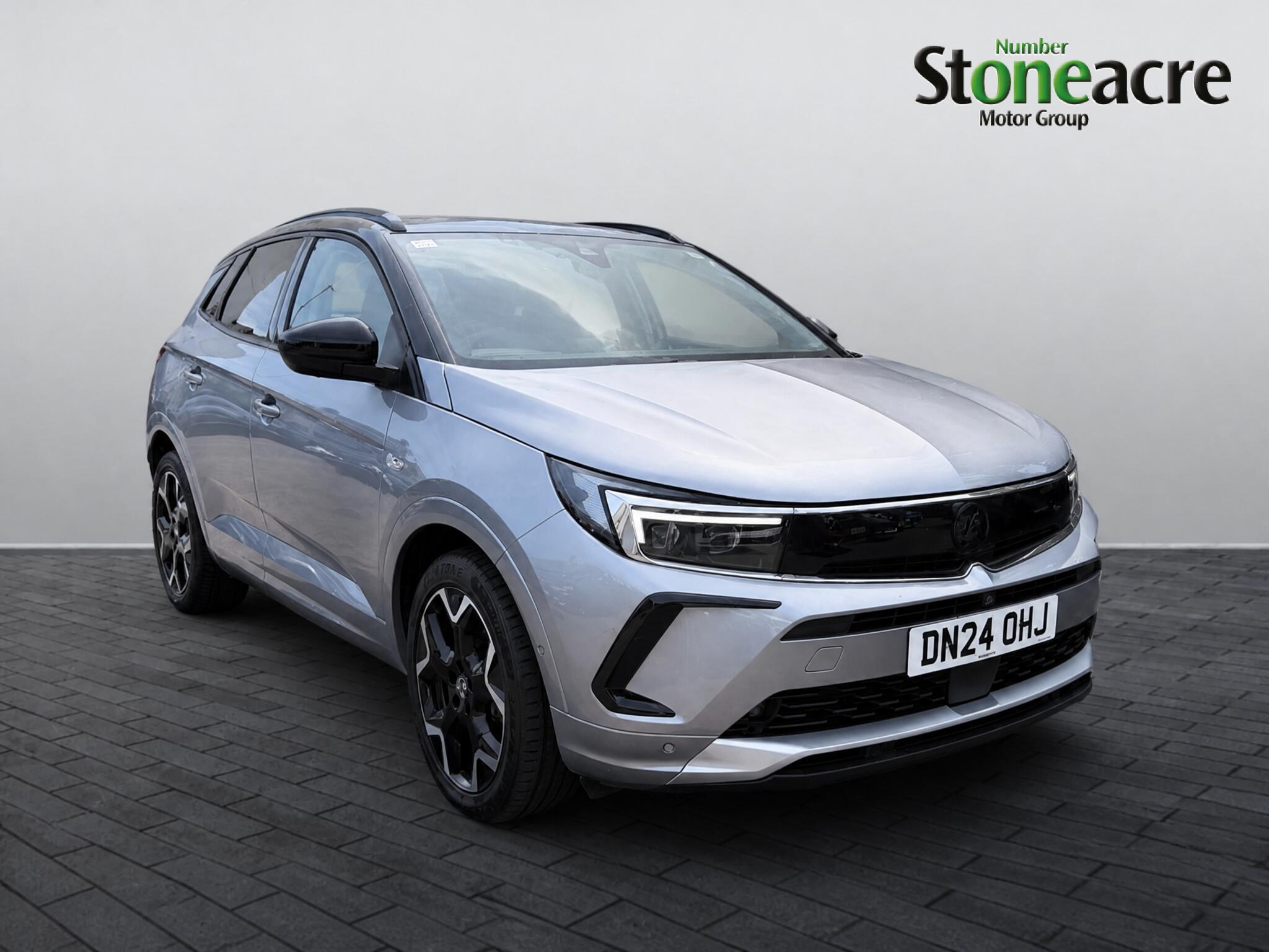 Main listing image - Vauxhall Grandland