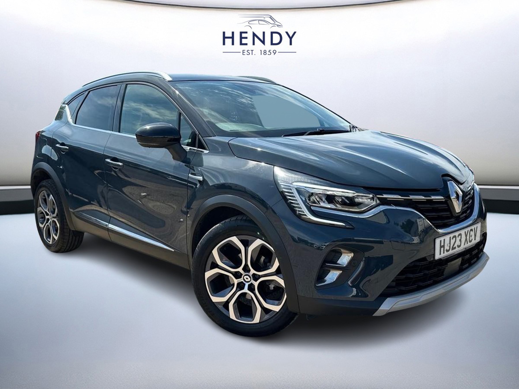 Main listing image - Renault Captur