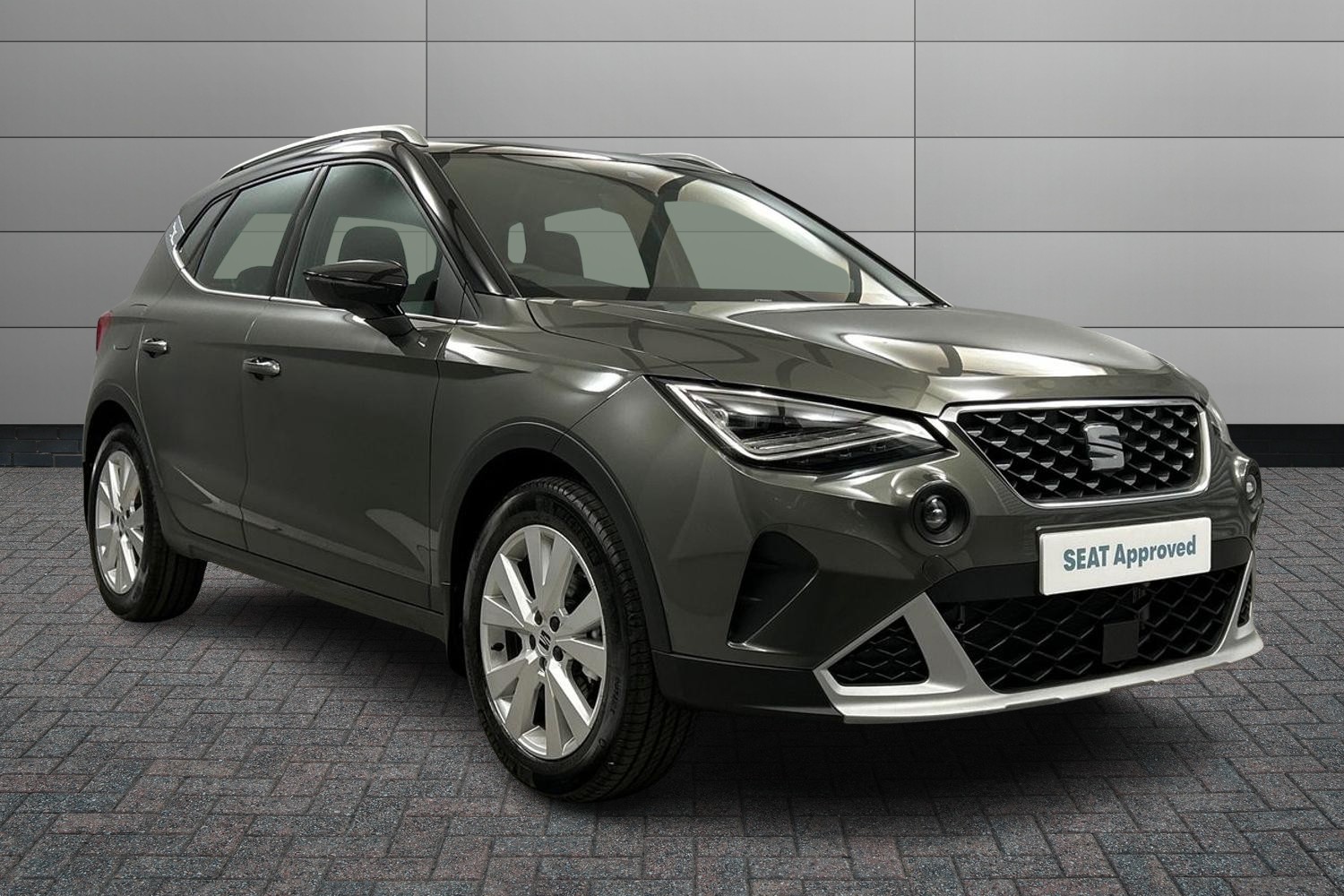 Main listing image - SEAT Arona