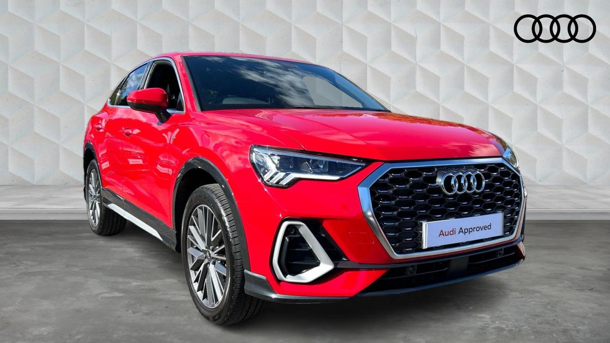 Main listing image - Audi Q3