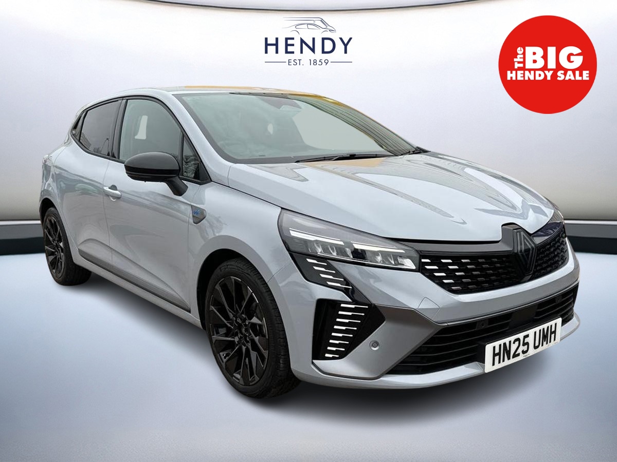 Main listing image - Renault Clio