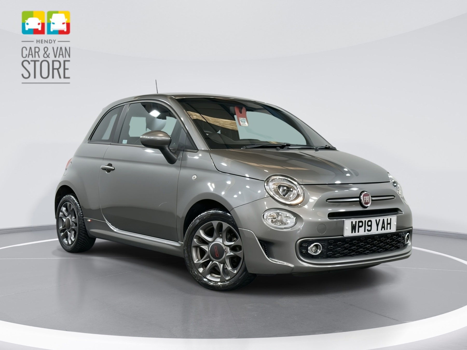 Main listing image - Fiat 500