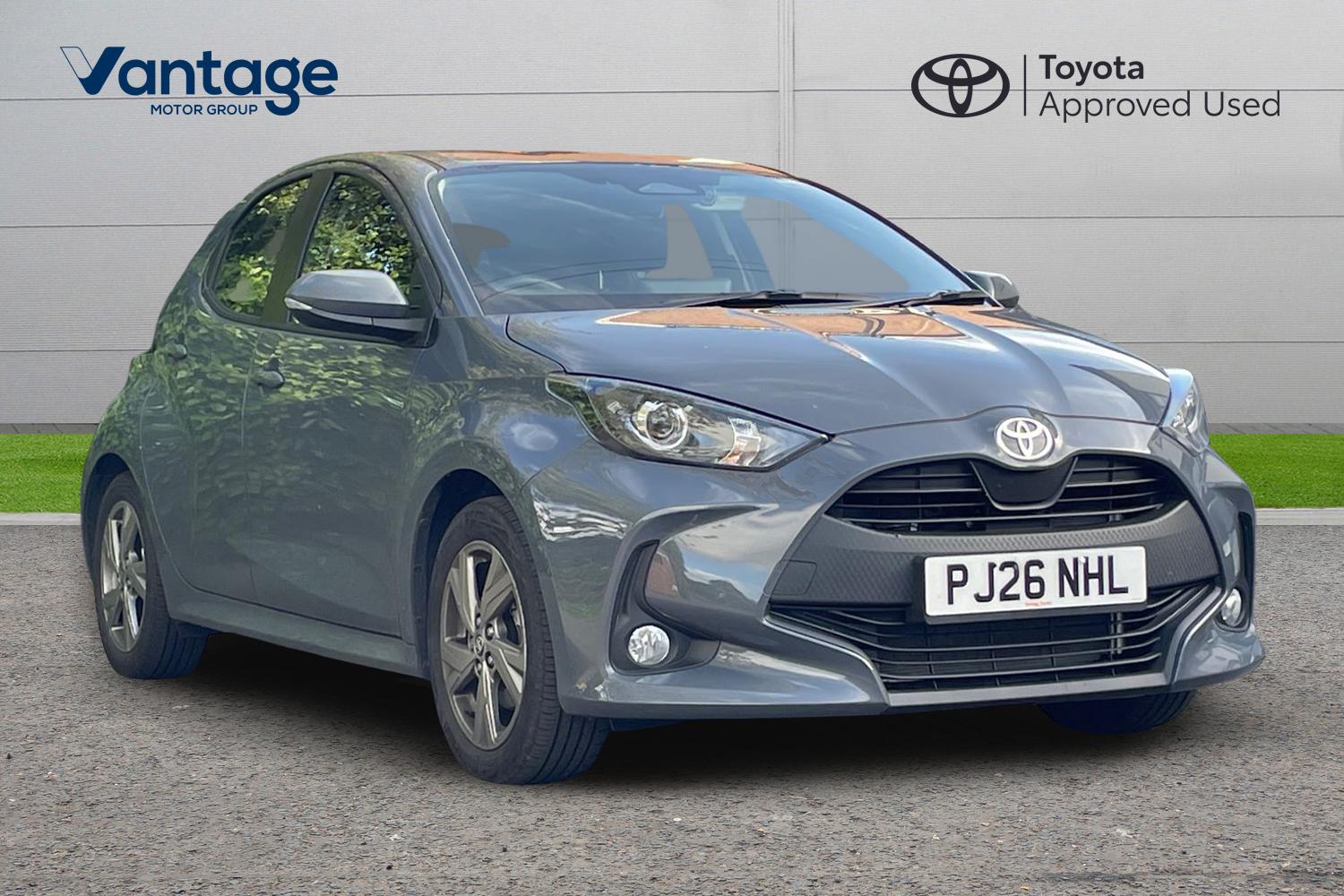 Main listing image - Toyota Yaris