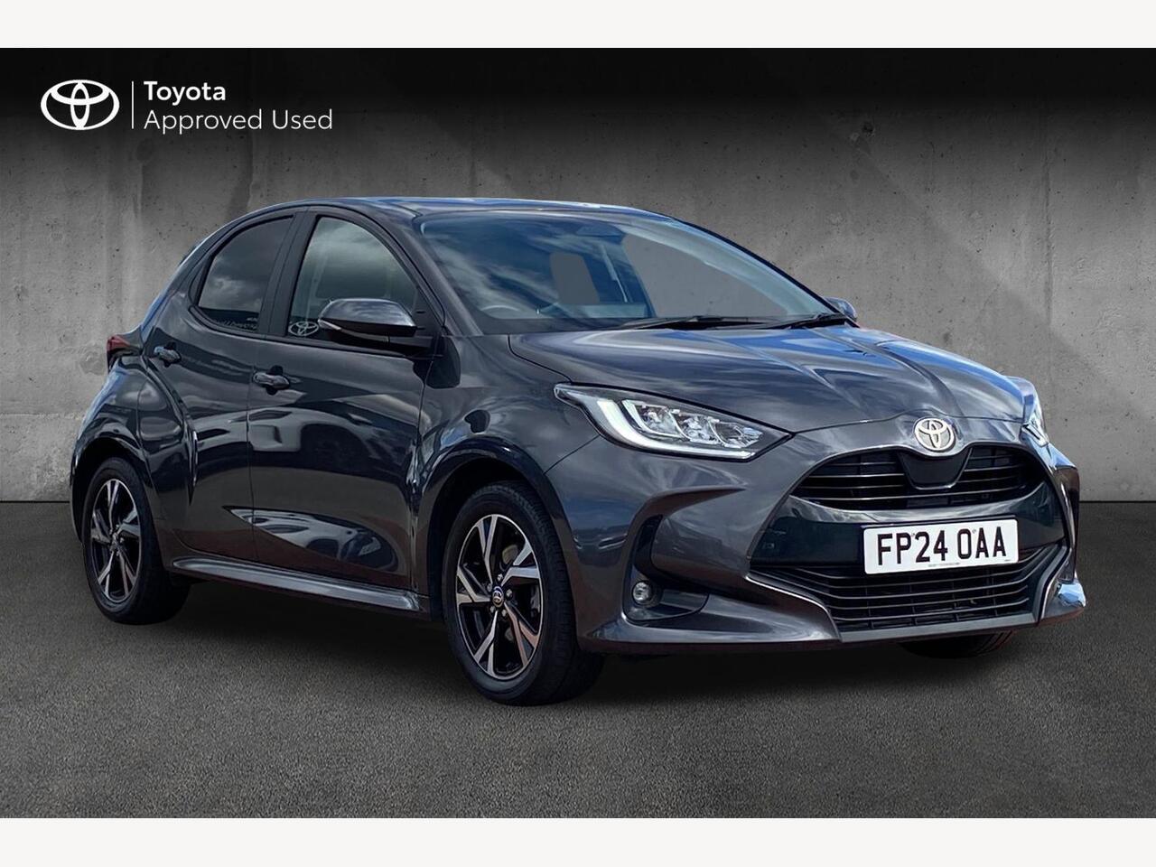 Main listing image - Toyota Yaris