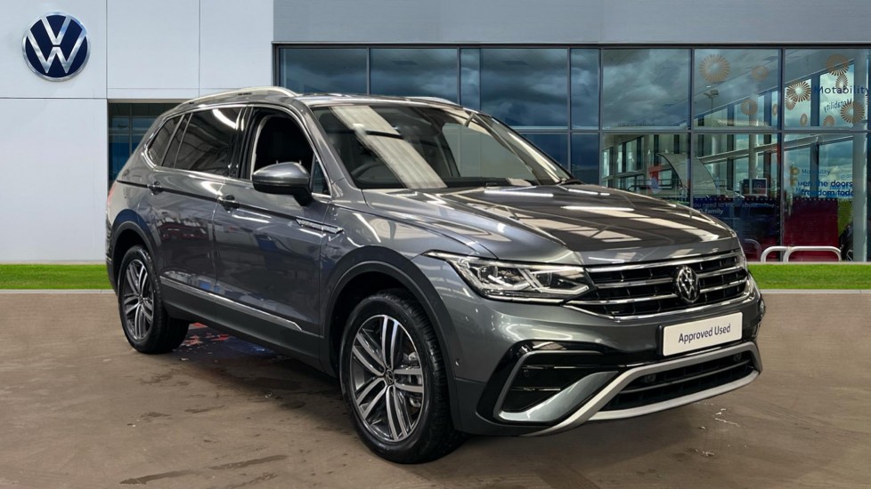 Main listing image - Volkswagen Tiguan Allspace