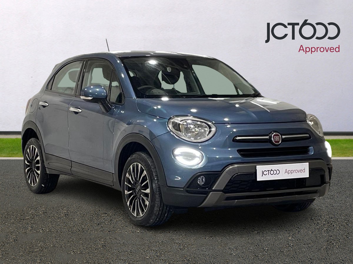 Main listing image - Fiat 500X