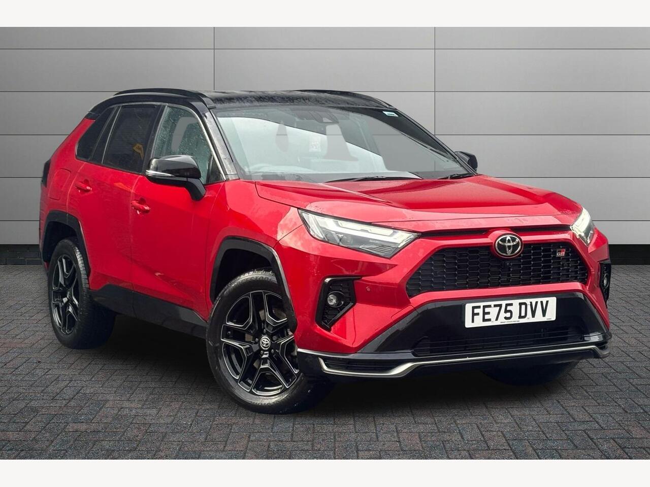 Main listing image - Toyota RAV4