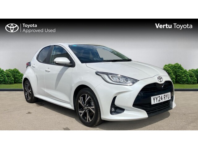 Main listing image - Toyota Yaris