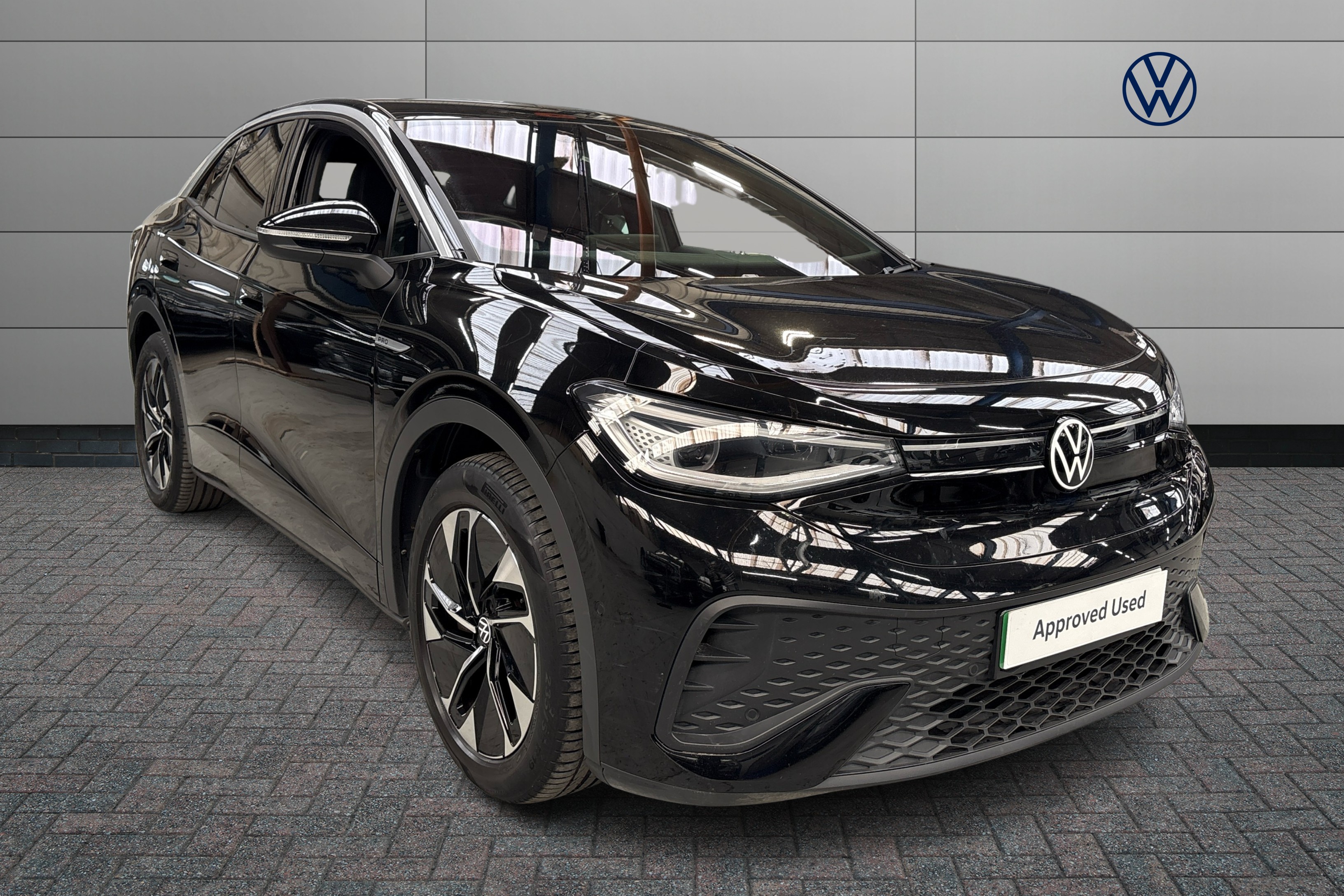 Main listing image - Volkswagen ID.5