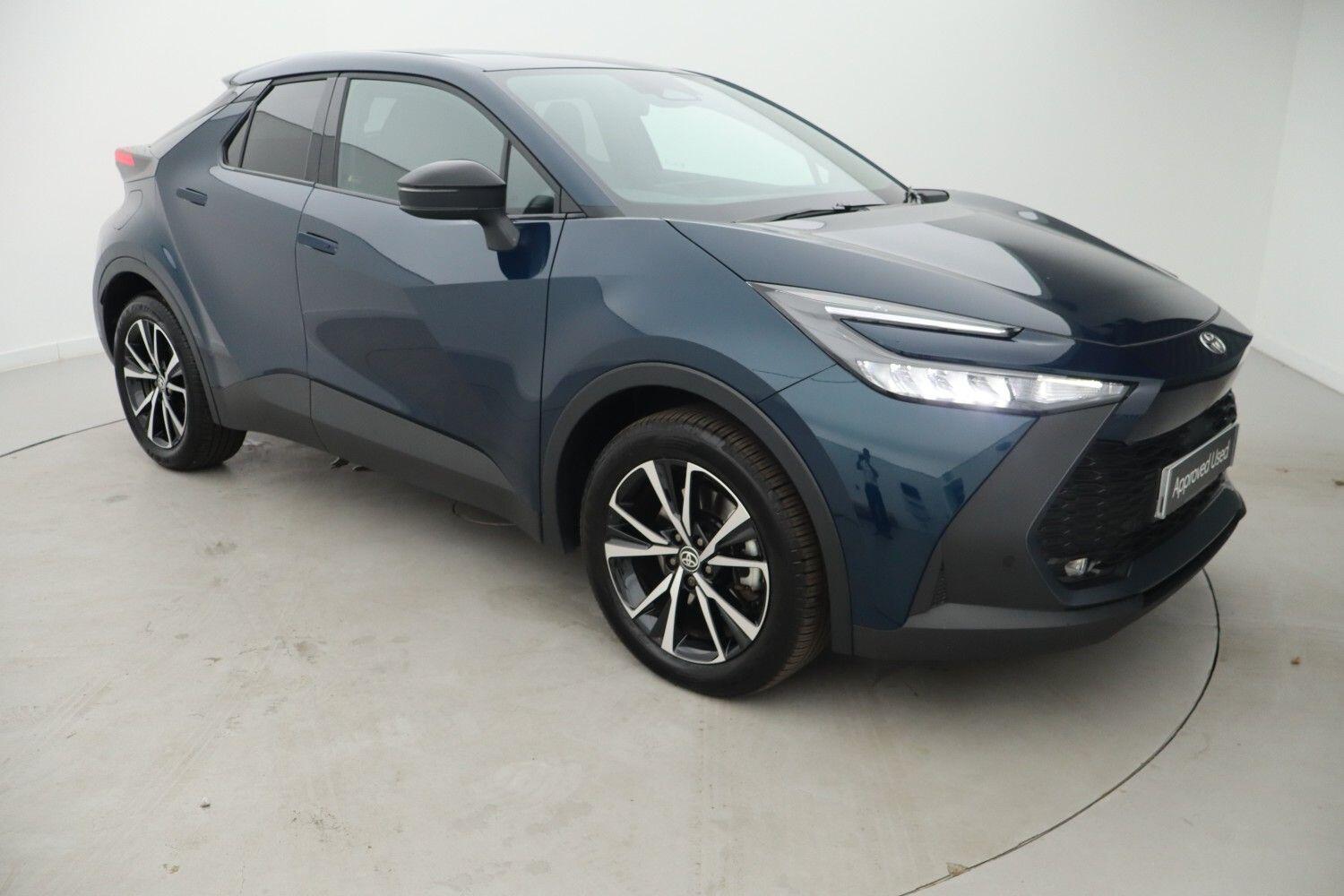 Main listing image - Toyota C-HR