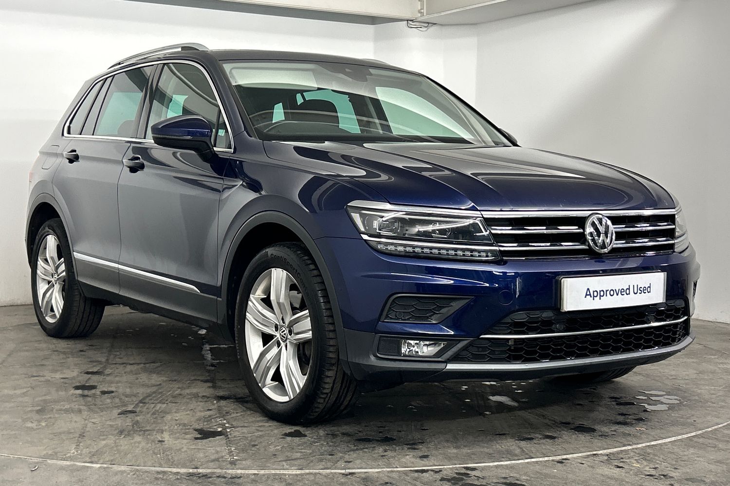 Main listing image - Volkswagen Tiguan