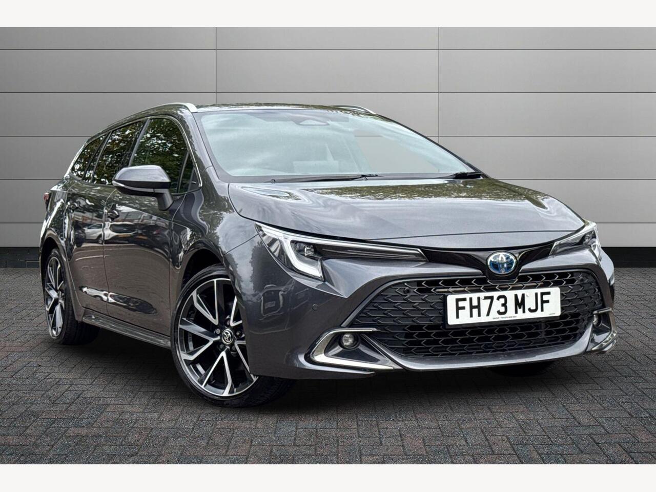 Main listing image - Toyota Corolla Touring Sport