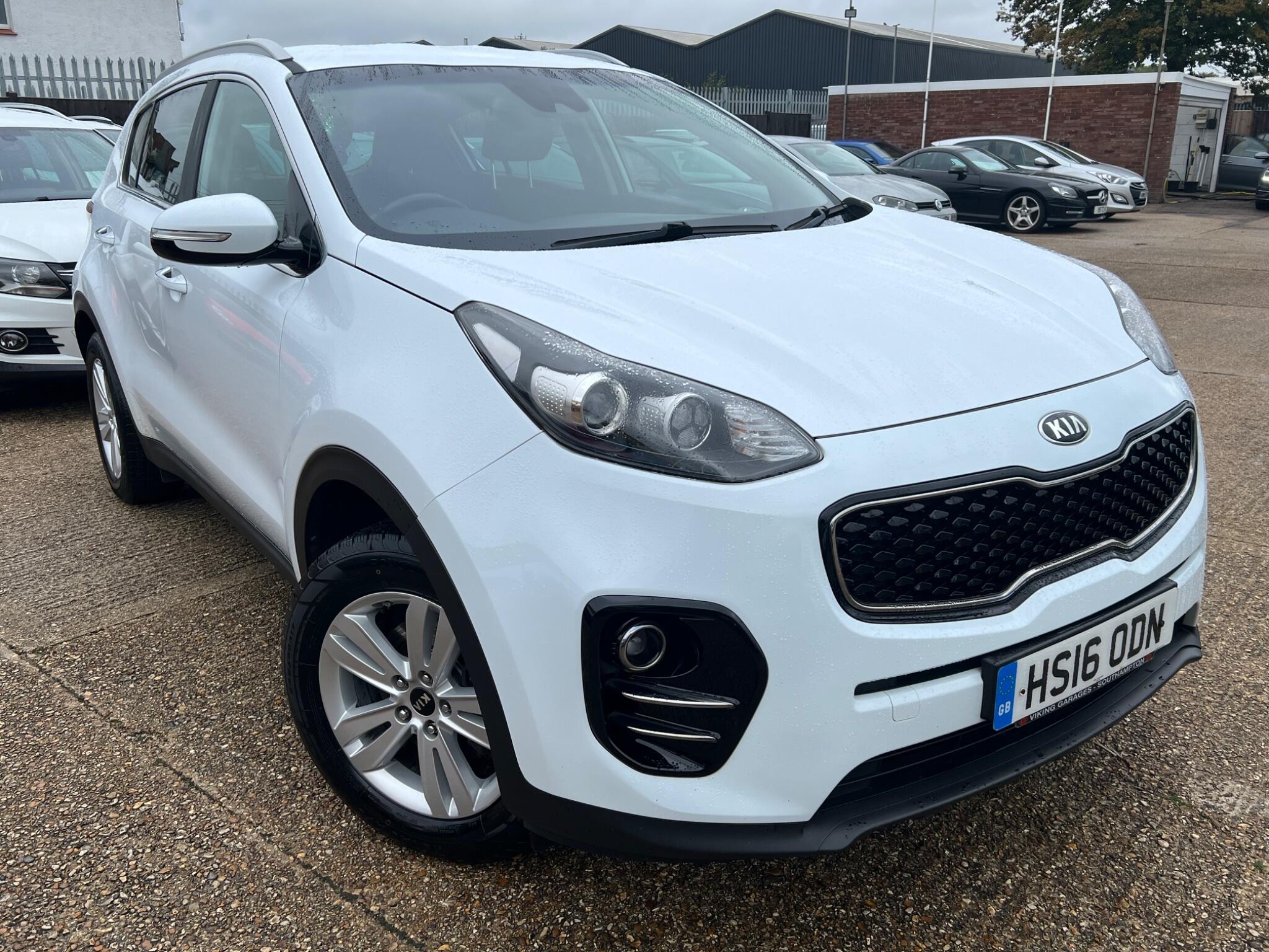 Main listing image - Kia Sportage