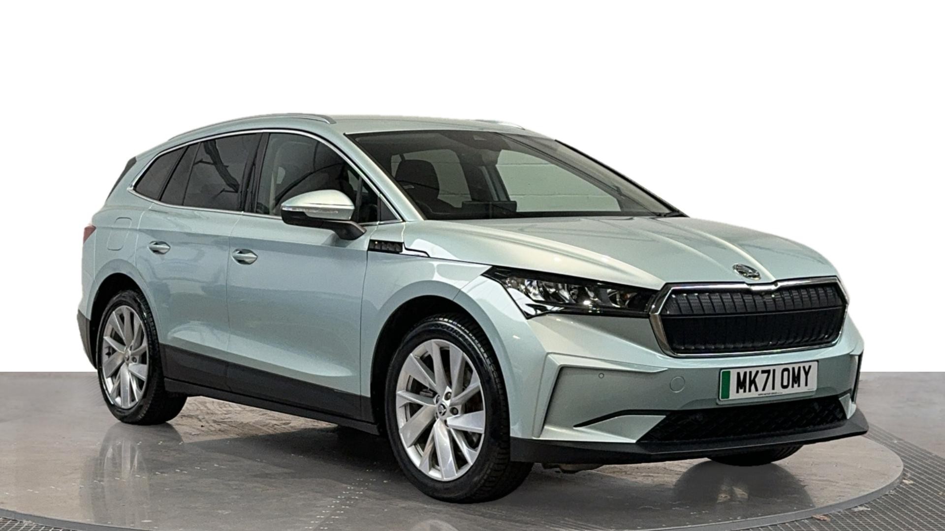 Main listing image - Skoda Enyaq