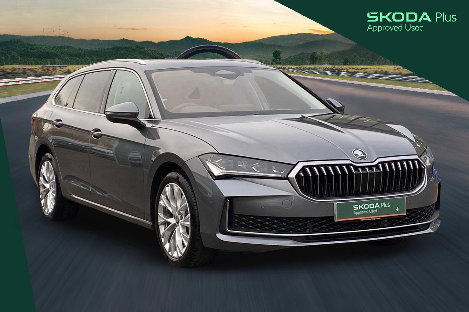 Main listing image - Skoda Superb Estate