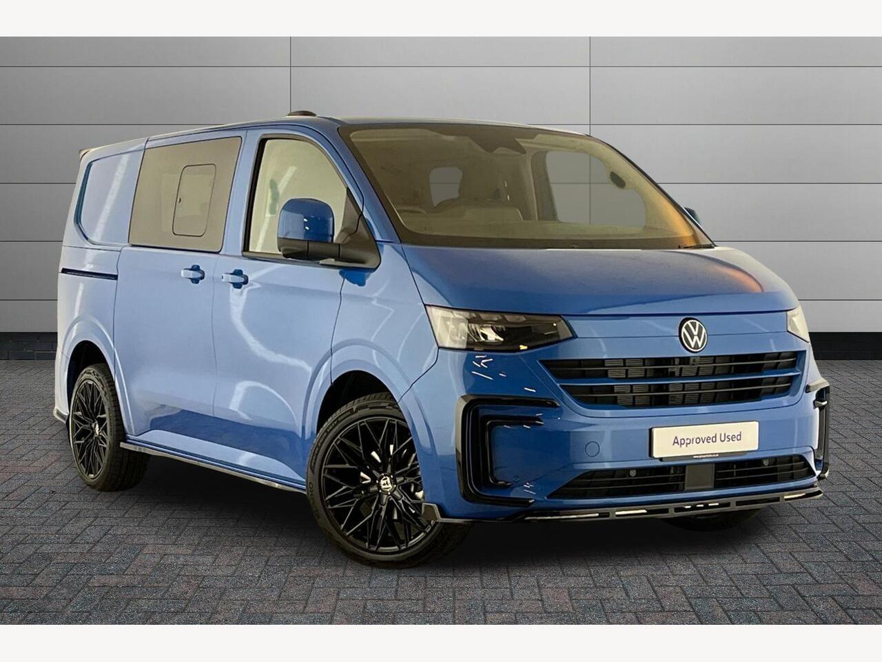 Main listing image - Volkswagen Transporter