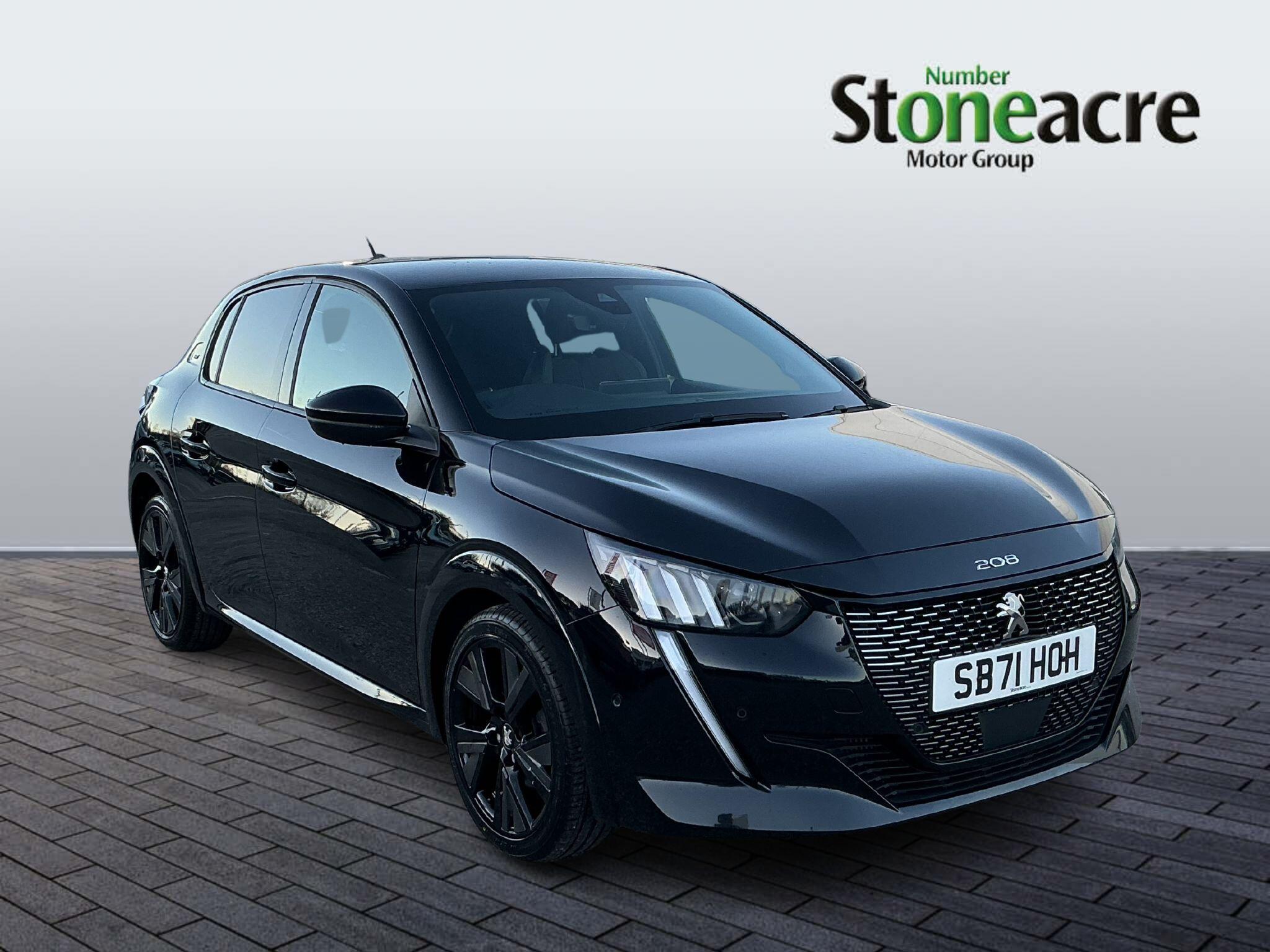 Main listing image - Peugeot 208