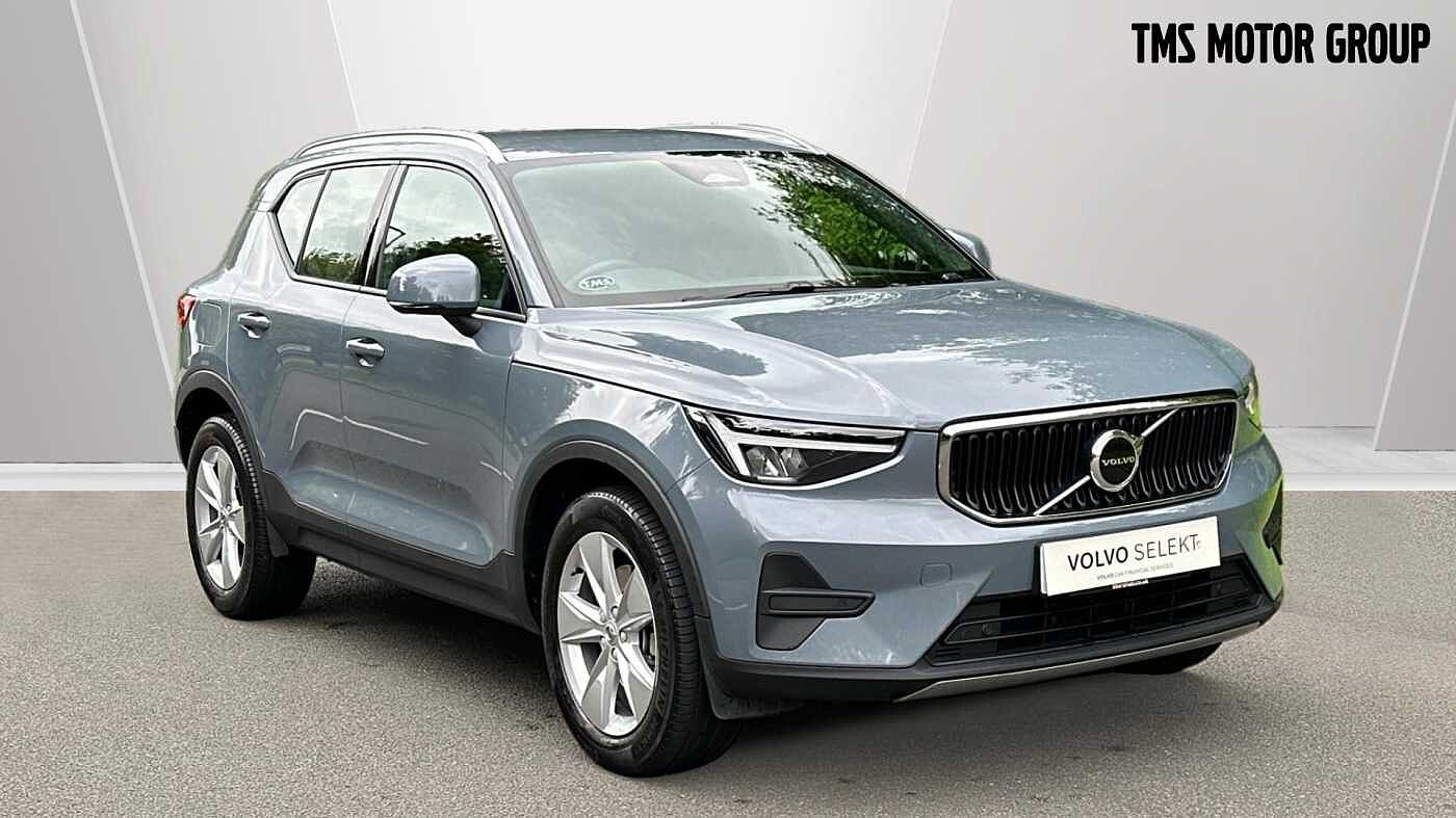 Main listing image - Volvo XC40