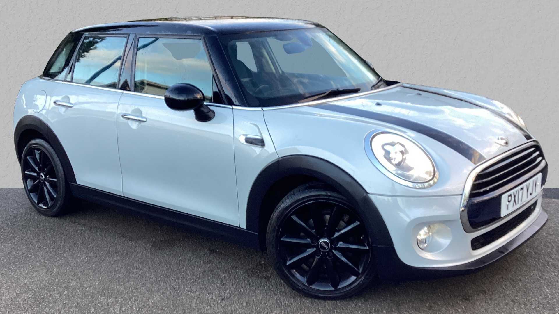 Main listing image - MINI Hatchback 5dr