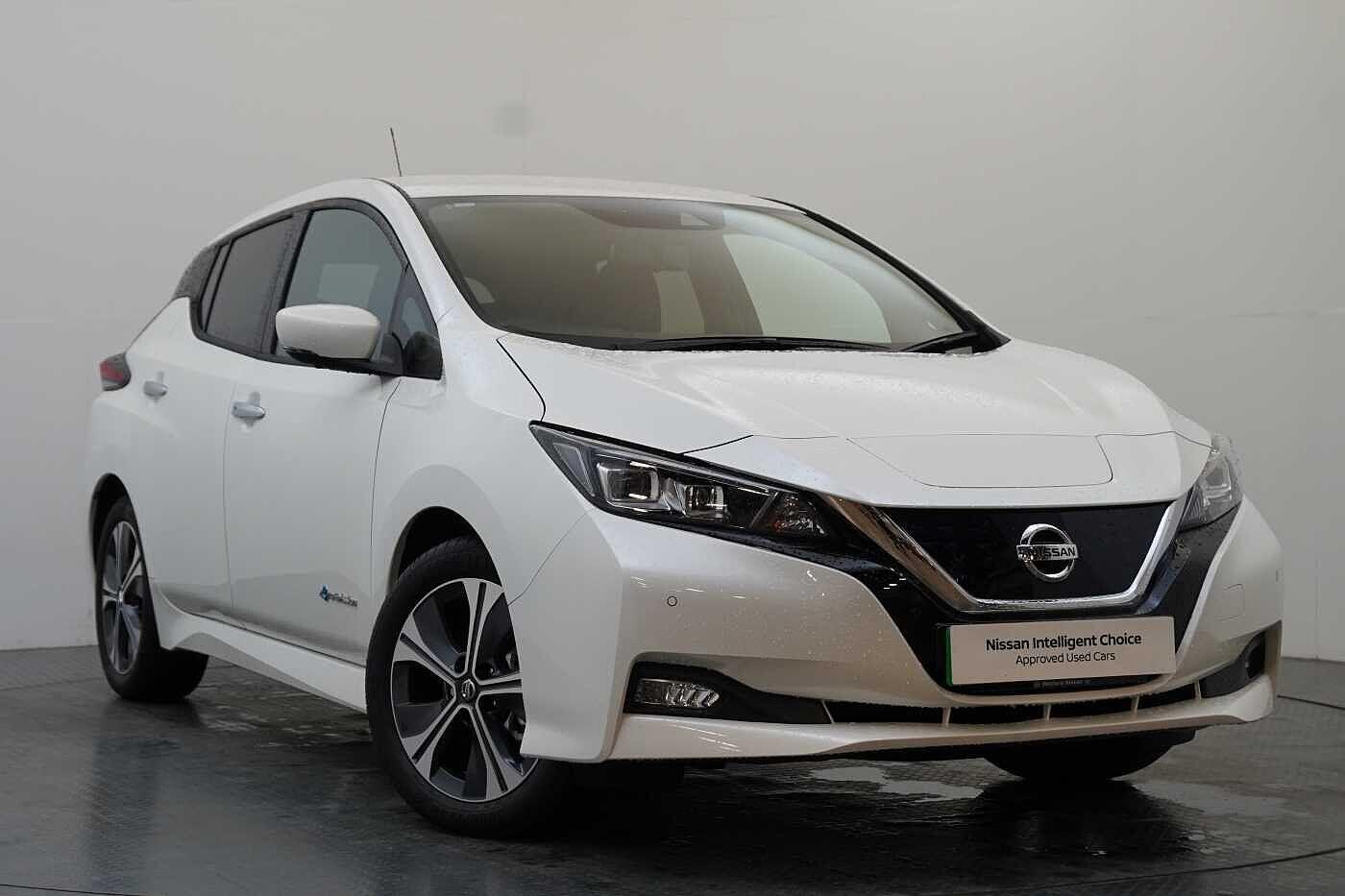 Main listing image - Nissan Leaf