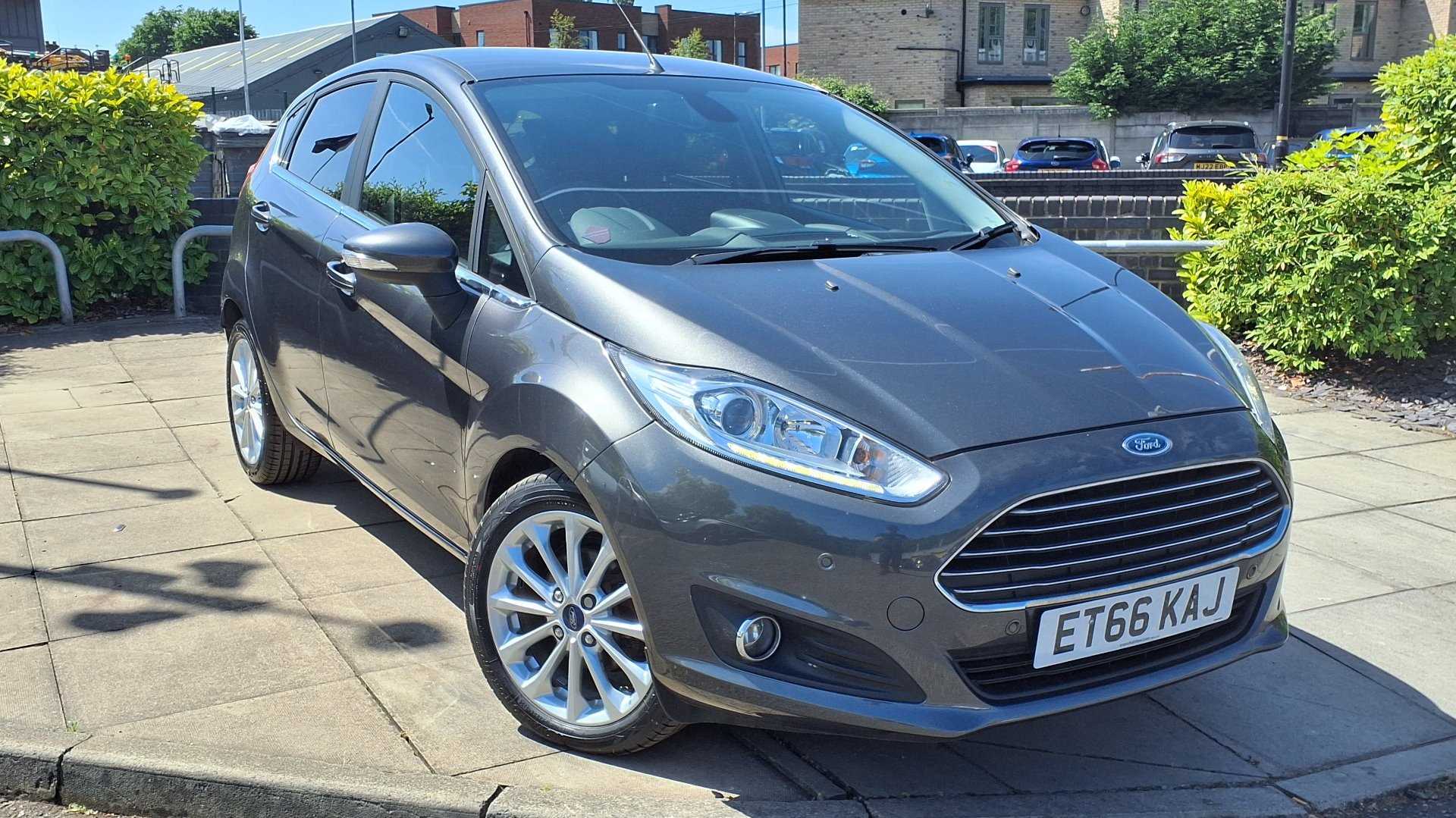 Main listing image - Ford Fiesta
