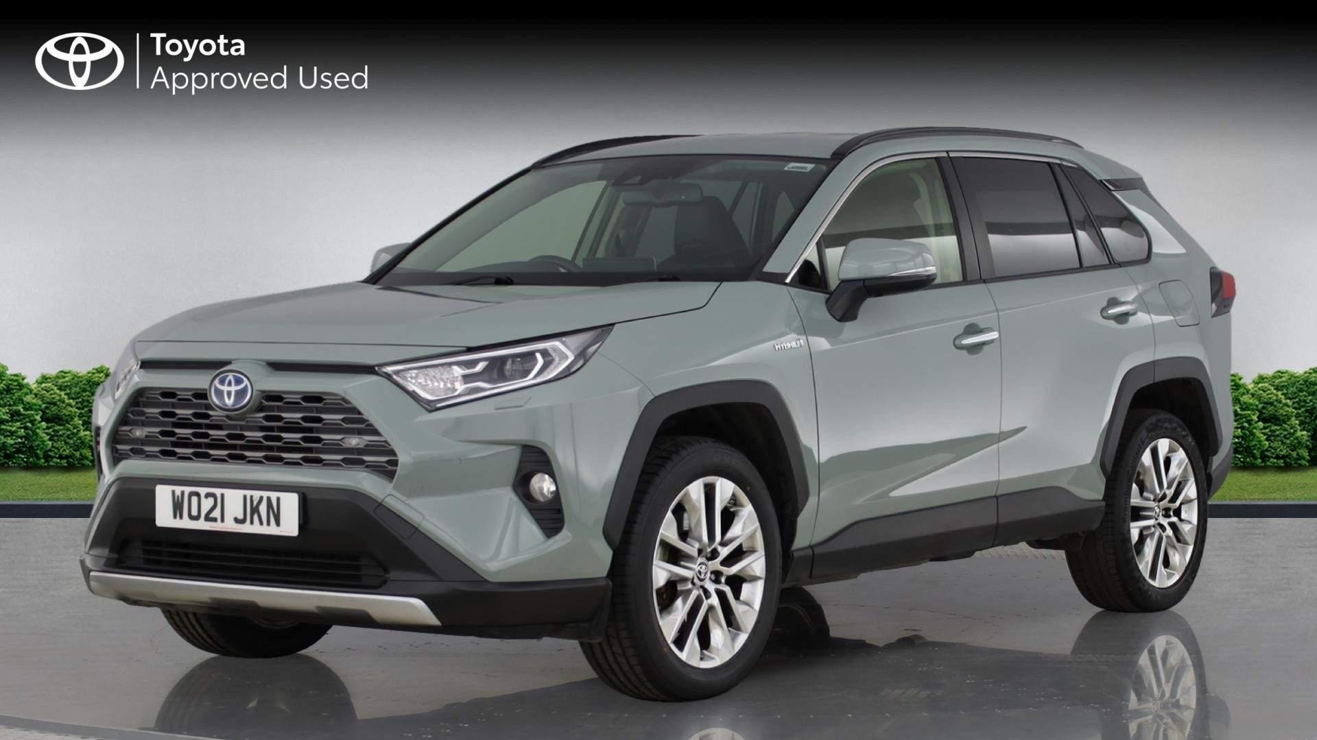 Main listing image - Toyota RAV4