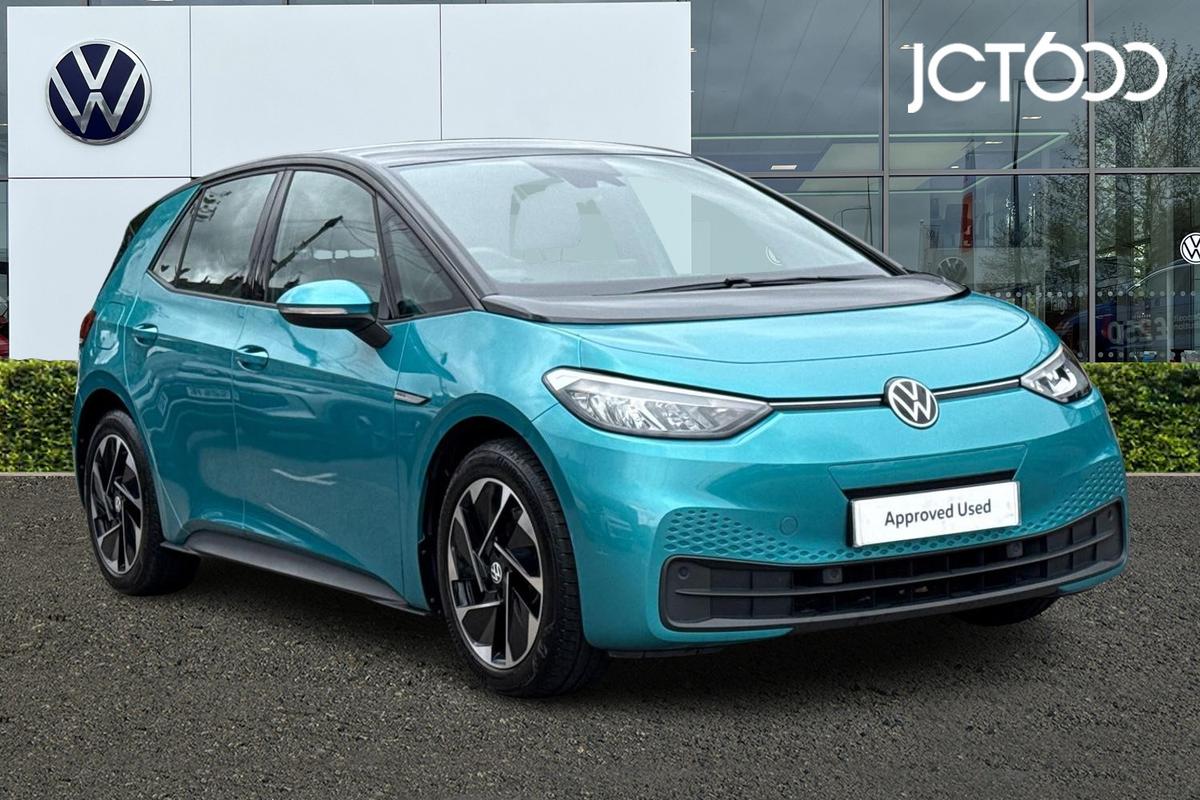 Main listing image - Volkswagen ID.3
