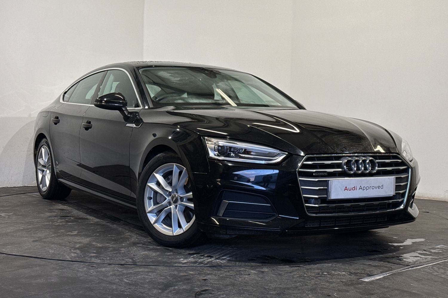 Main listing image - Audi A5