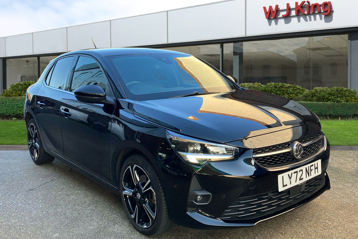 Main listing image - Vauxhall Corsa