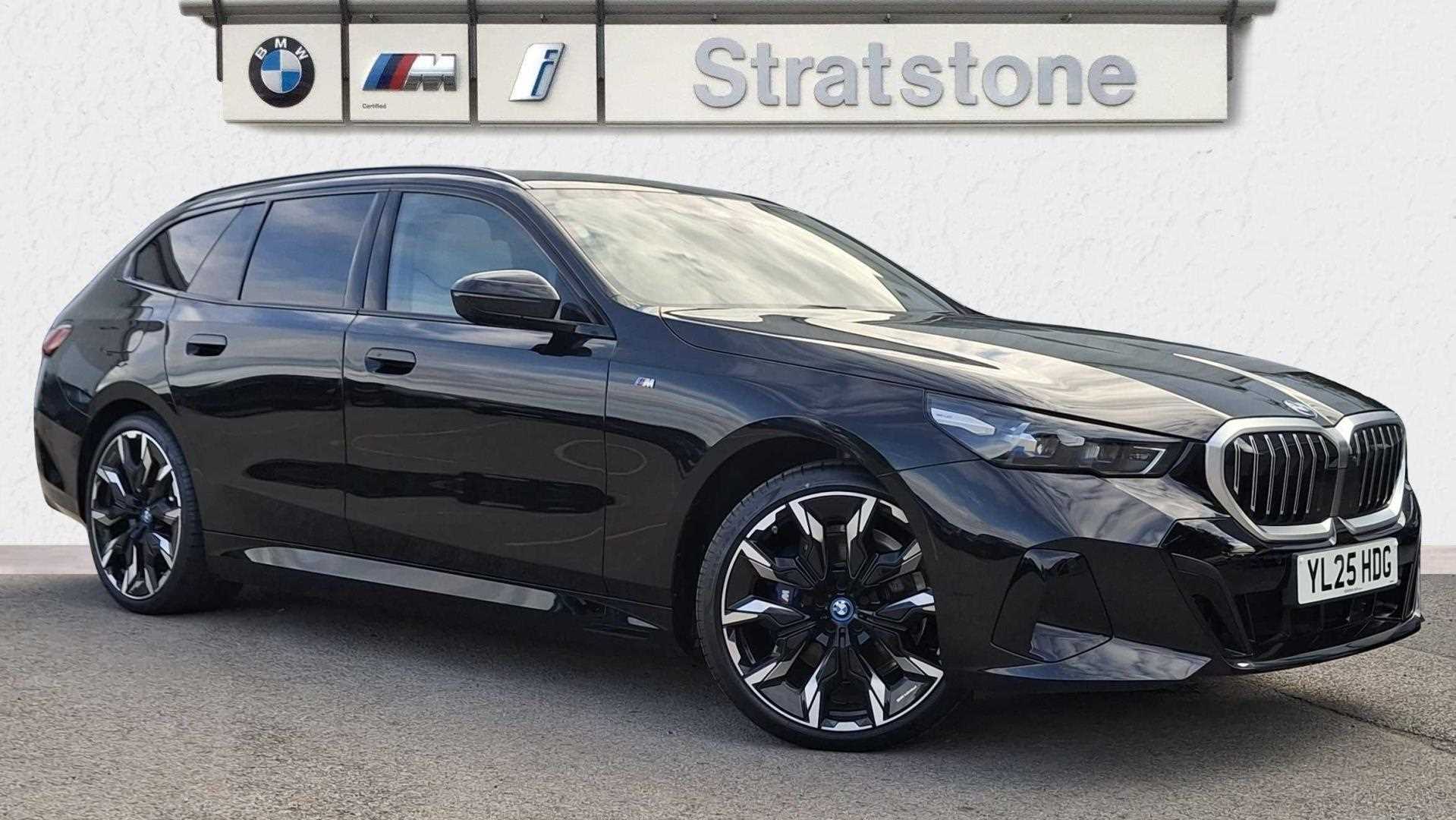 Main listing image - BMW 5 Series Touring