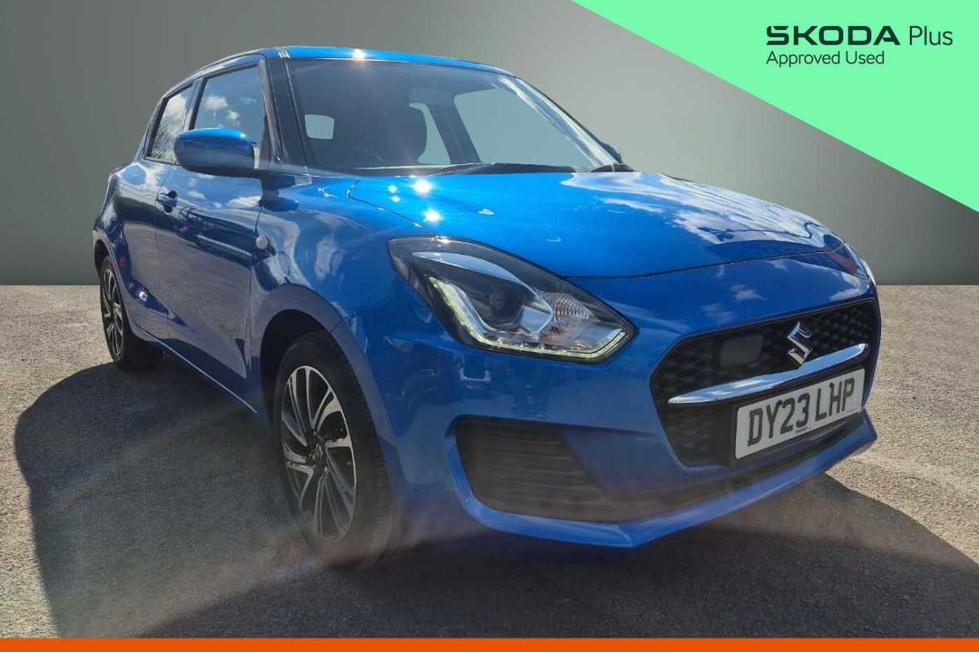 Main listing image - Suzuki Swift