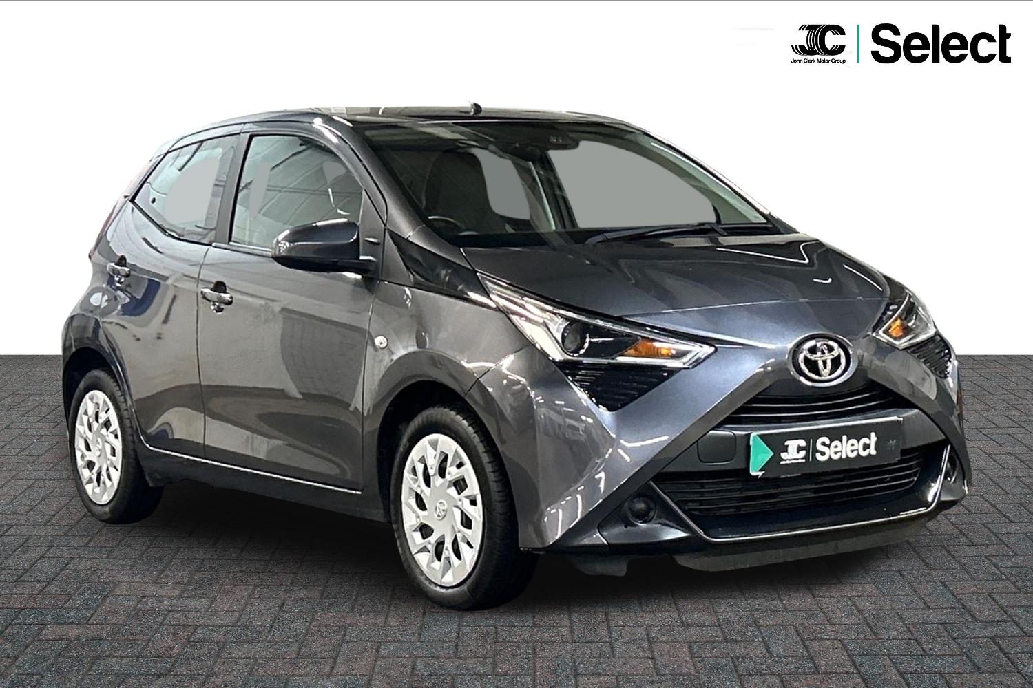 Main listing image - Toyota Aygo