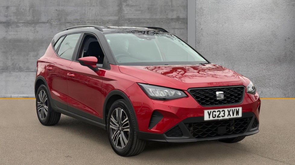 Main listing image - SEAT Arona