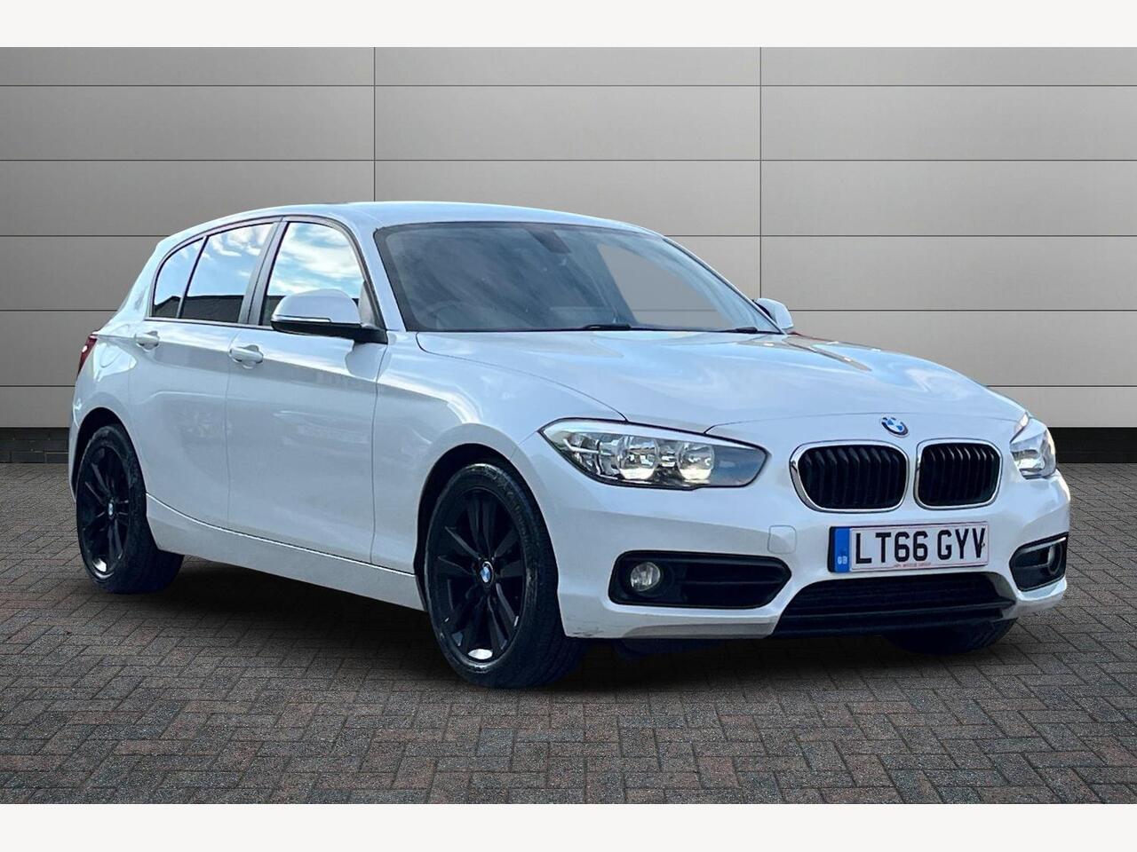 Main listing image - BMW 1 Series