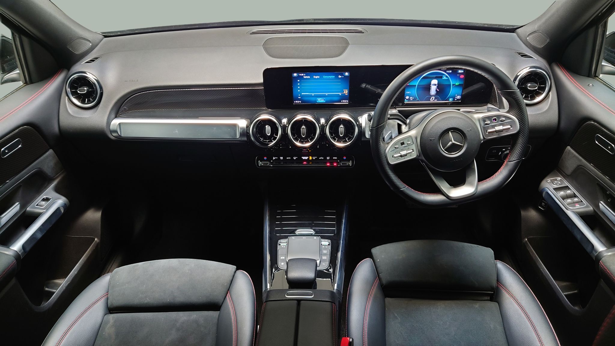 Main listing image - Mercedes-Benz GLB