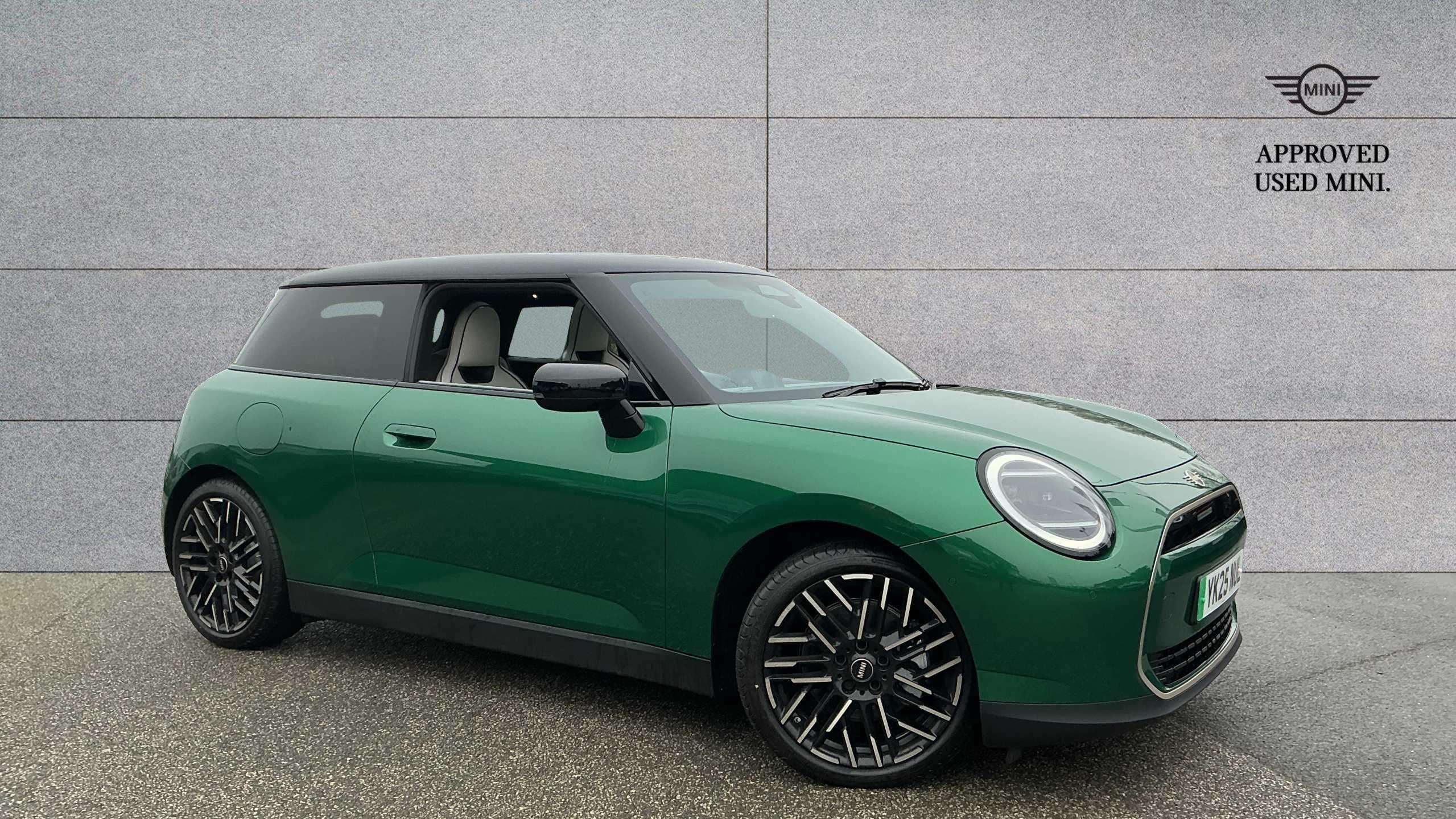 Main listing image - MINI Electric