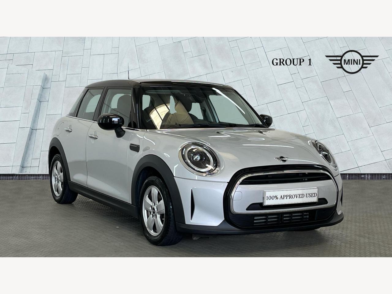 Main listing image - MINI Hatchback 5dr