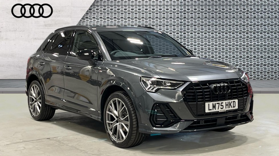 Main listing image - Audi Q3