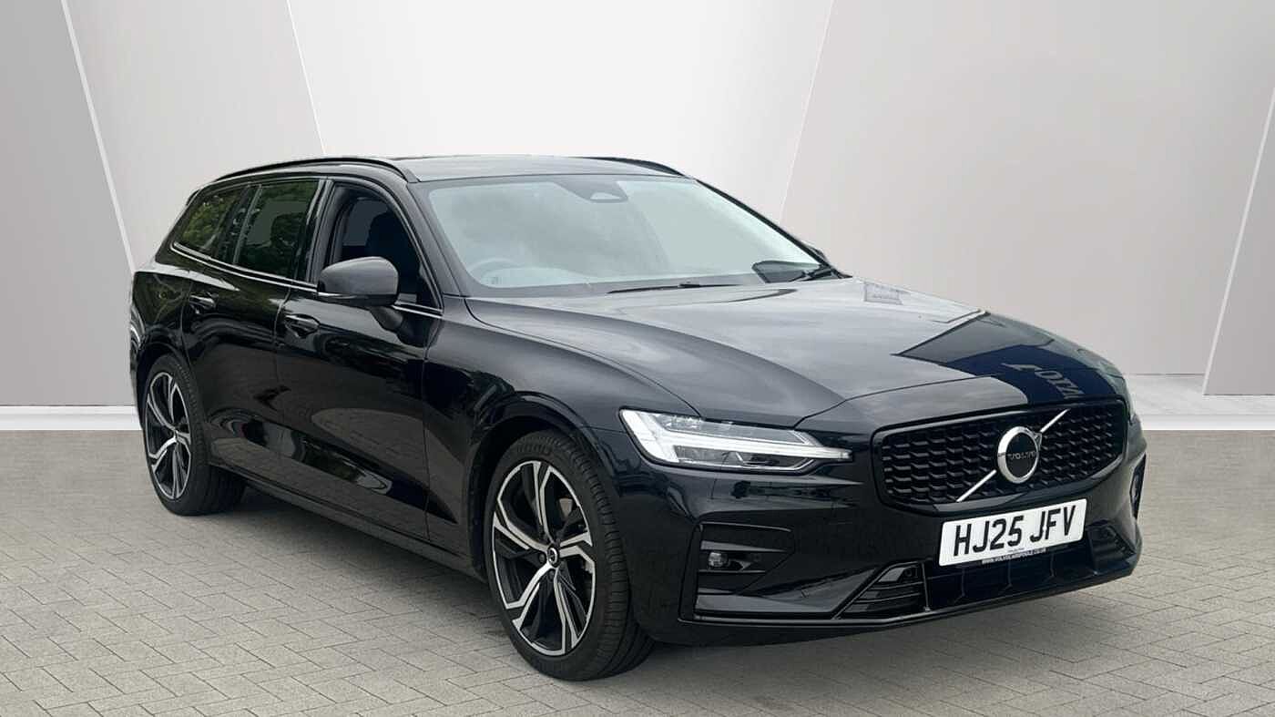Main listing image - Volvo V60