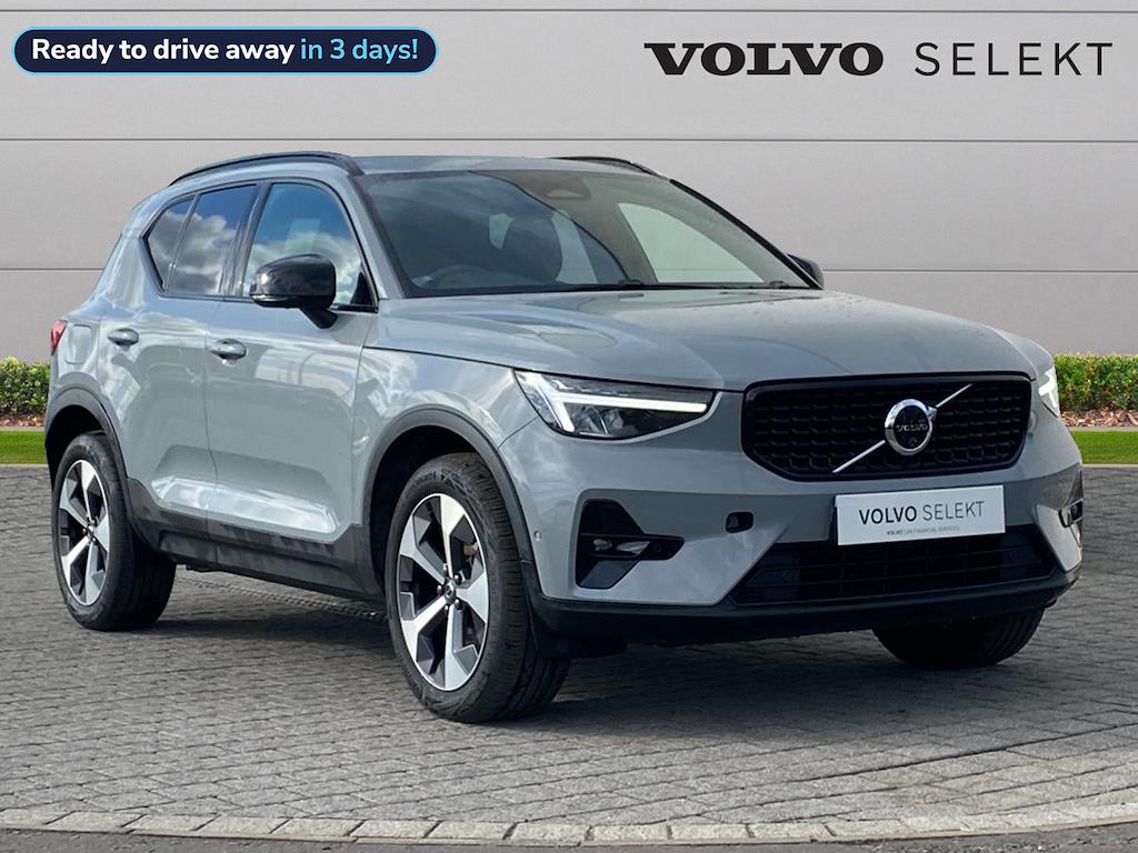 Main listing image - Volvo XC40