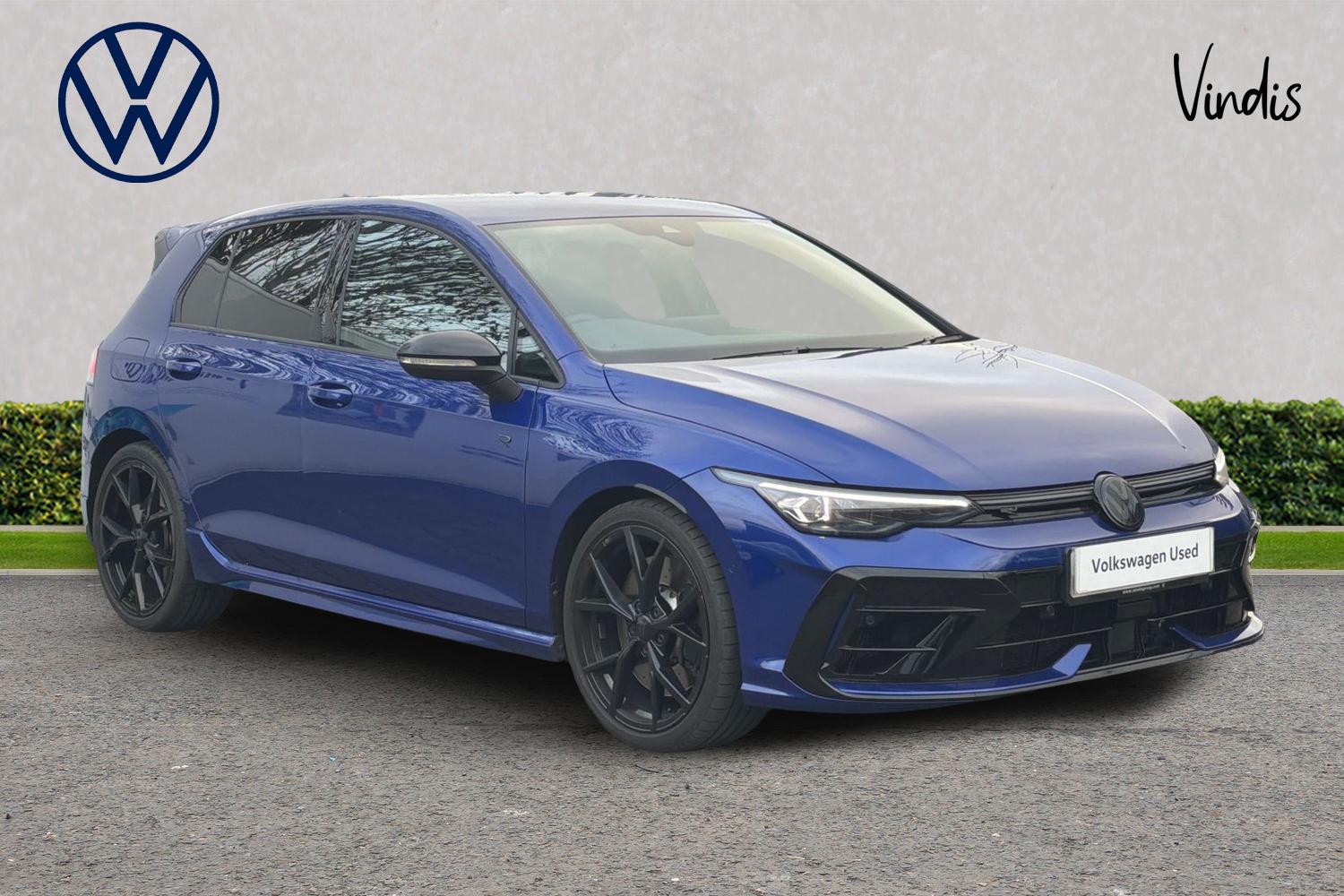 Main listing image - Volkswagen Golf R