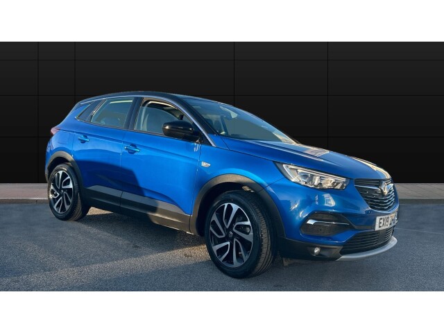 Main listing image - Vauxhall Grandland X