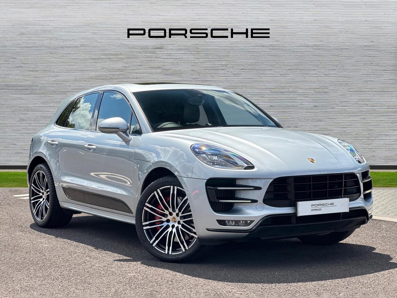 Main listing image - Porsche Macan