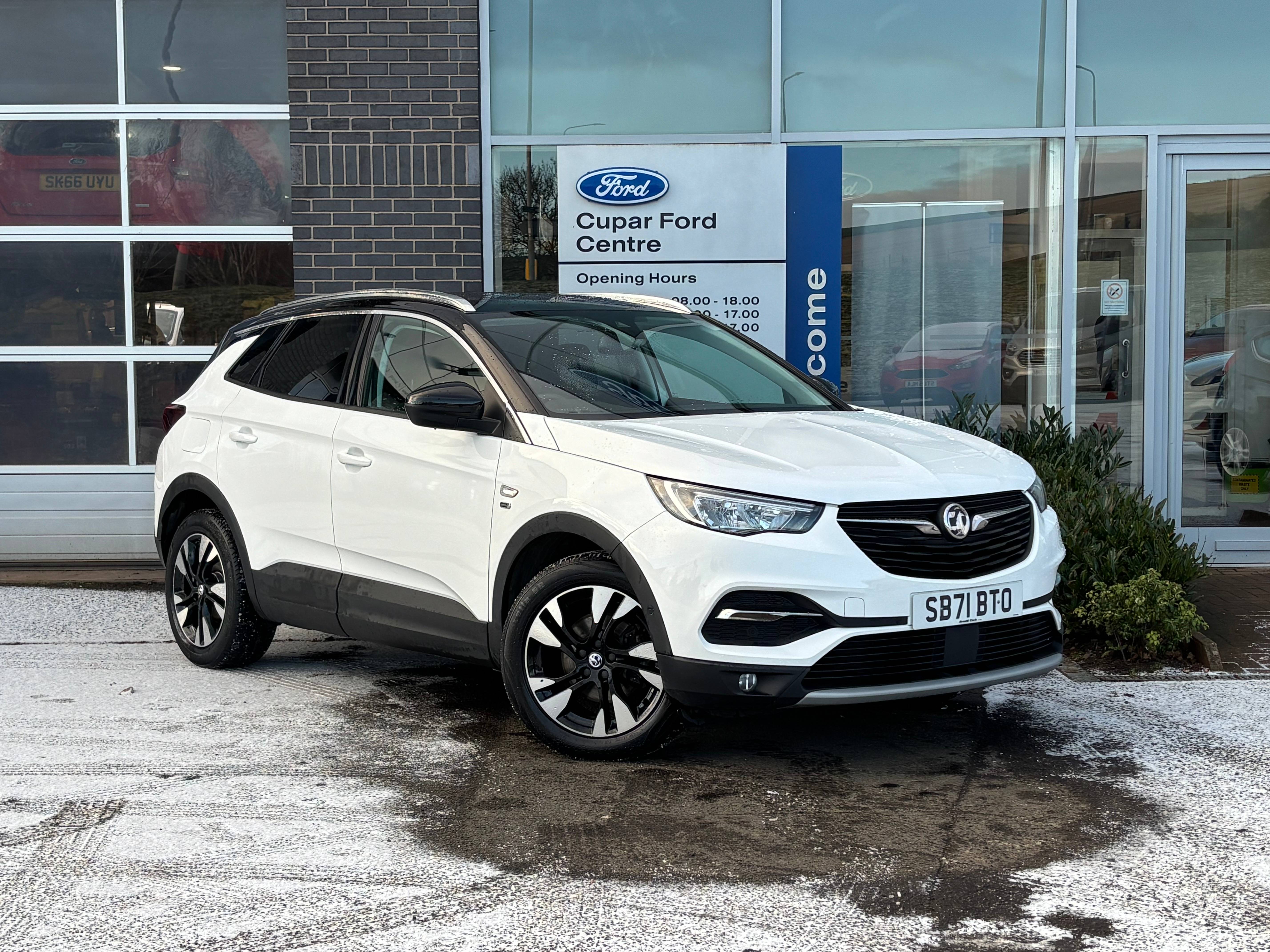 Main listing image - Vauxhall Grandland X