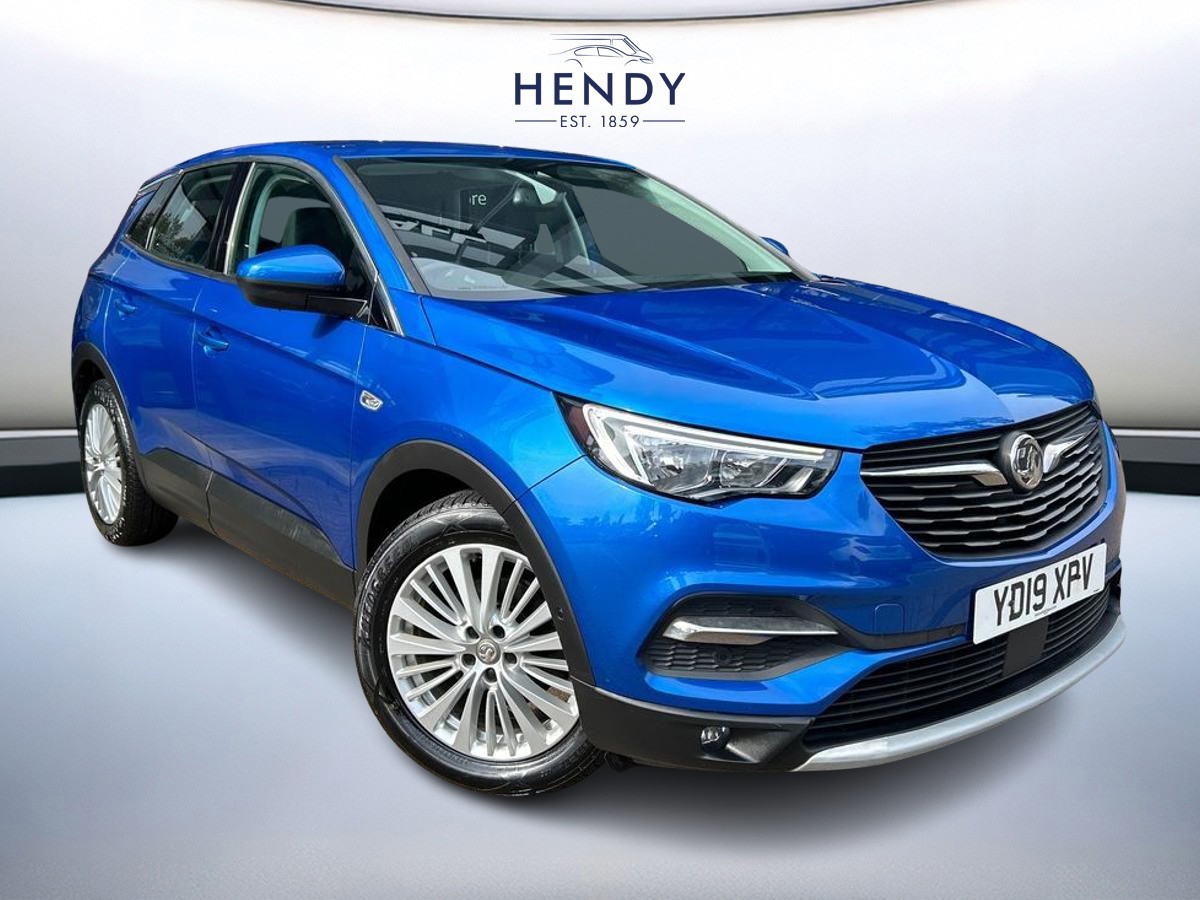 Main listing image - Vauxhall Grandland X