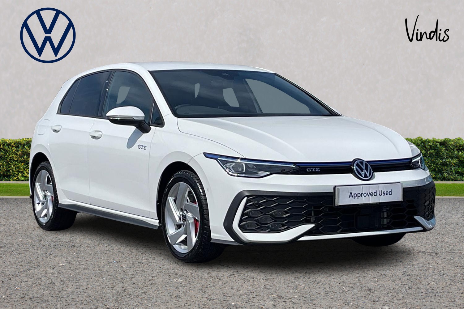 Main listing image - Volkswagen Golf GTE