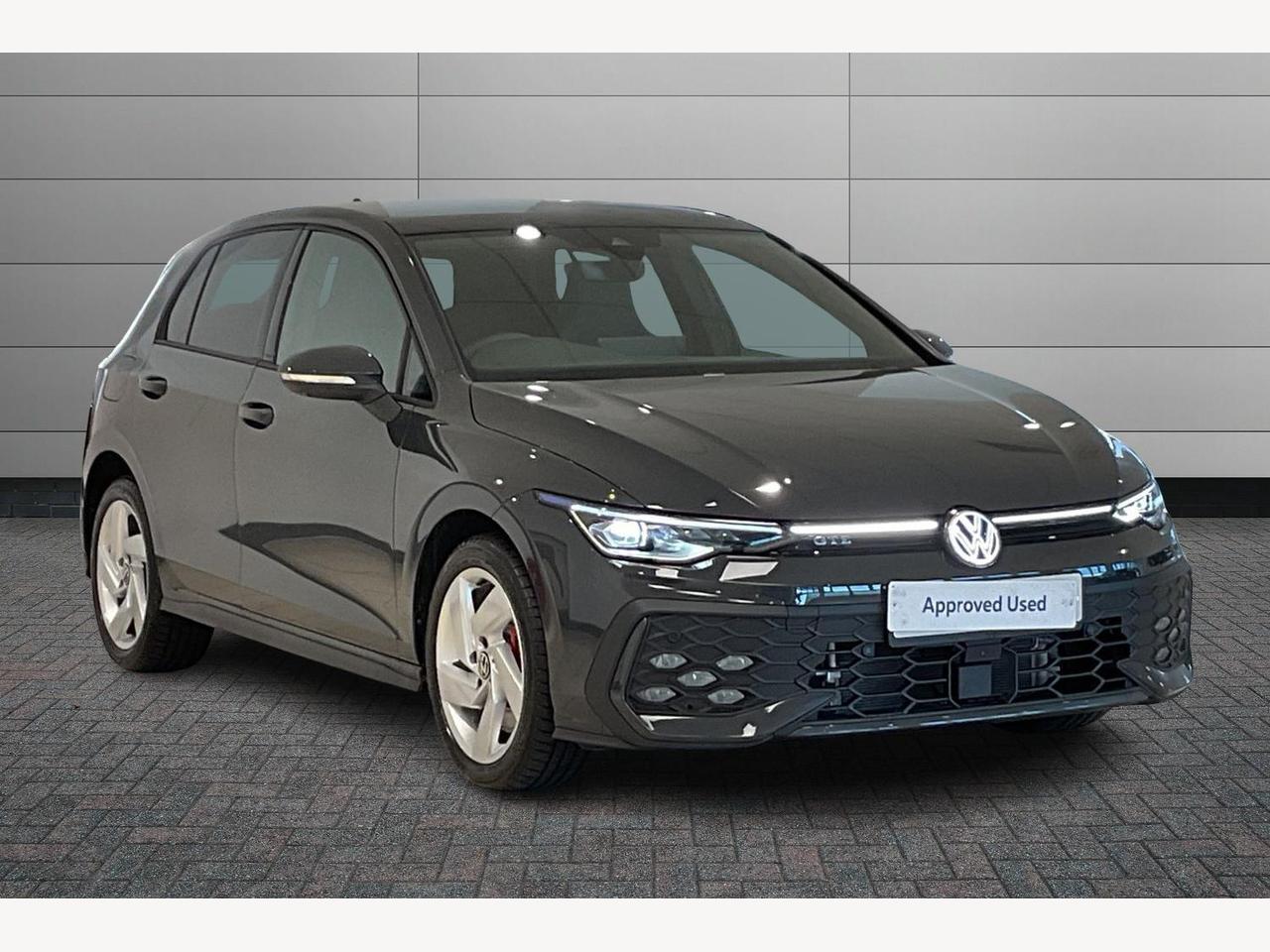 Main listing image - Volkswagen Golf GTE