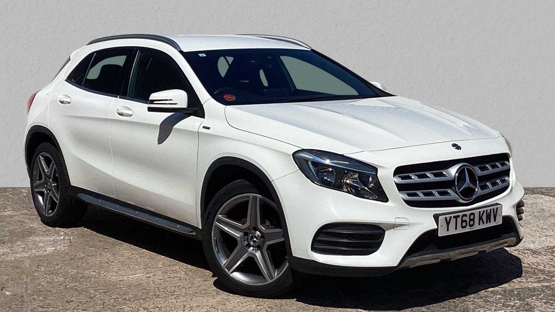 Main listing image - Mercedes-Benz C-Class