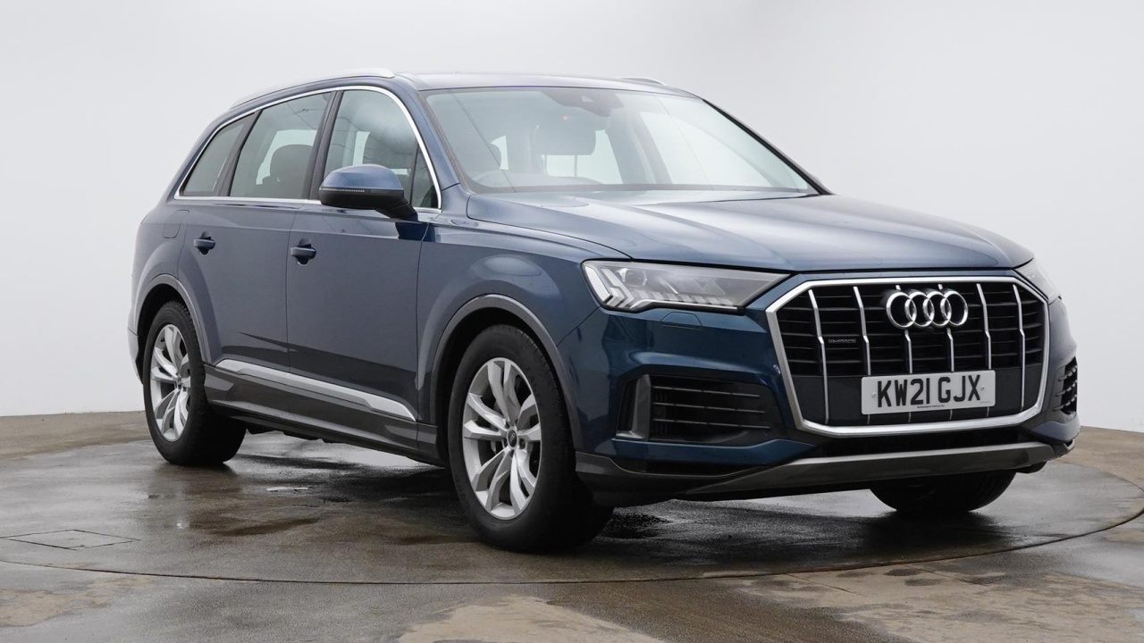 Main listing image - Audi Q7