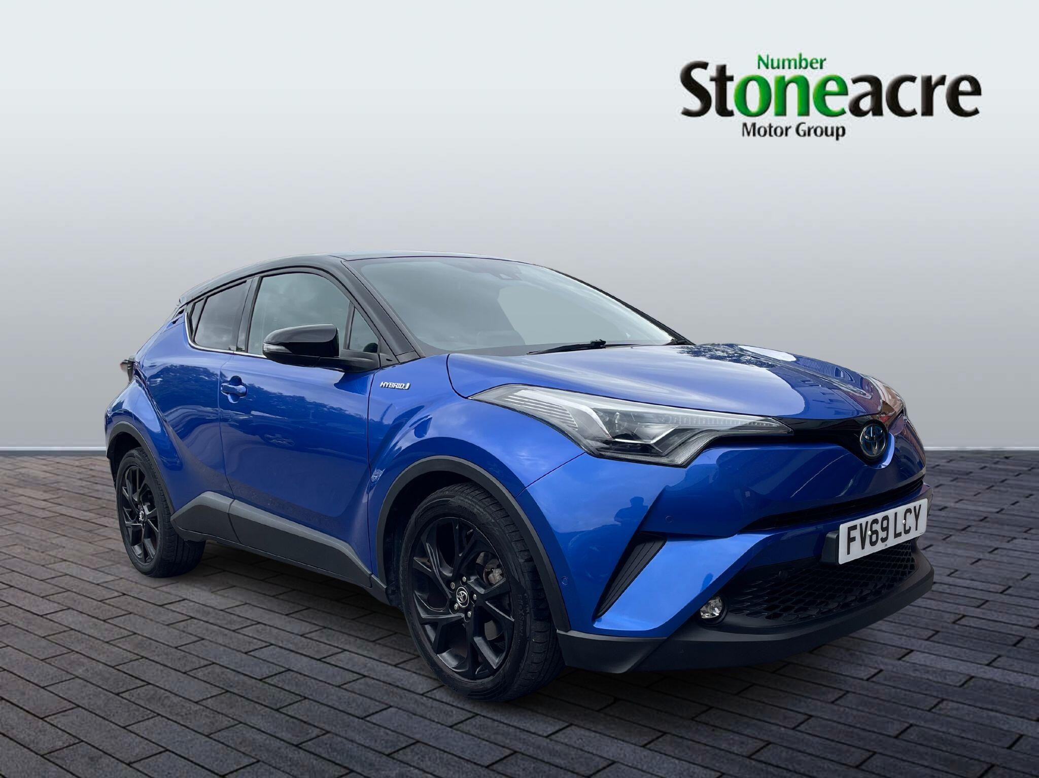 Main listing image - Toyota C-HR
